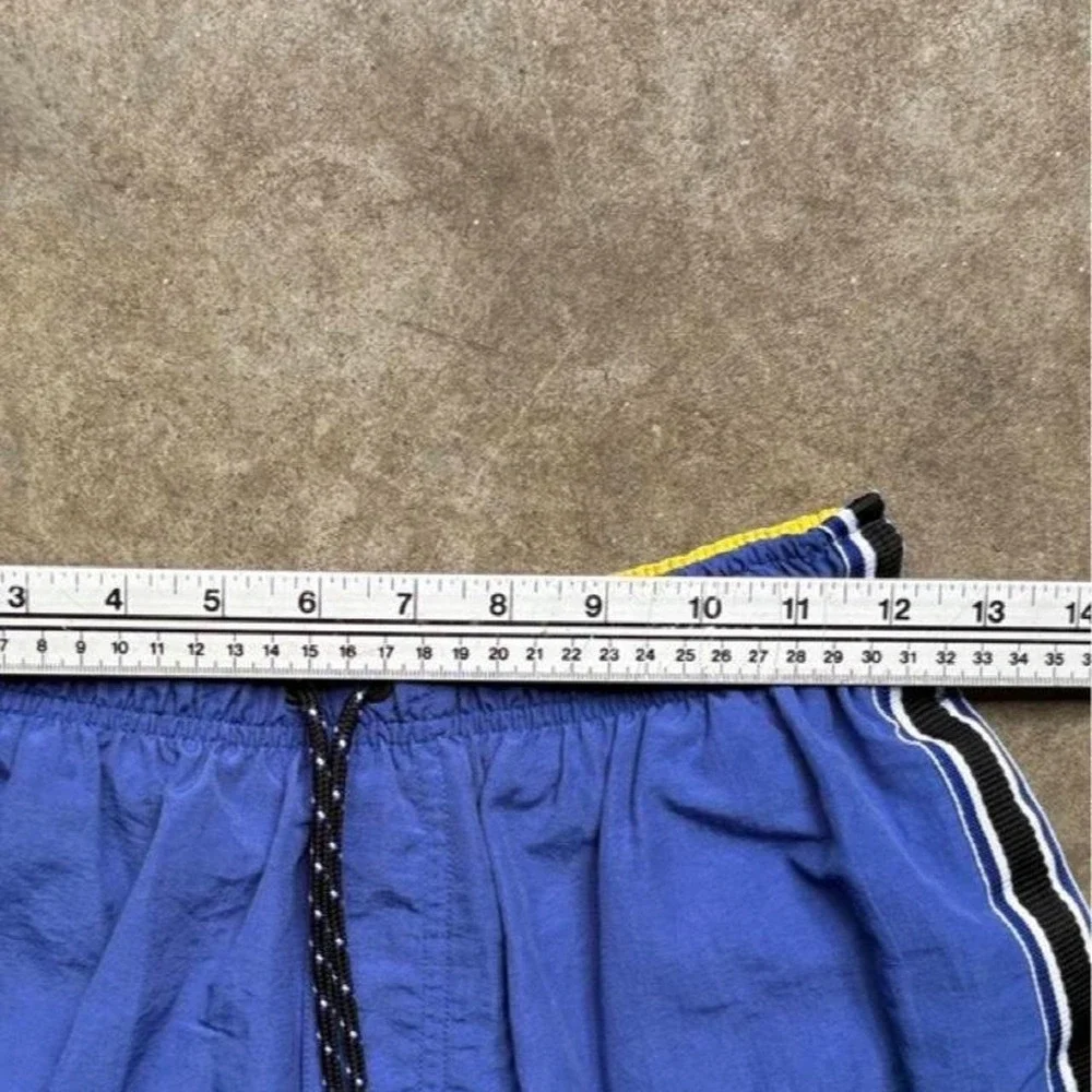 Vintage 90s Catalina blue swim trunks   Mens Size Small